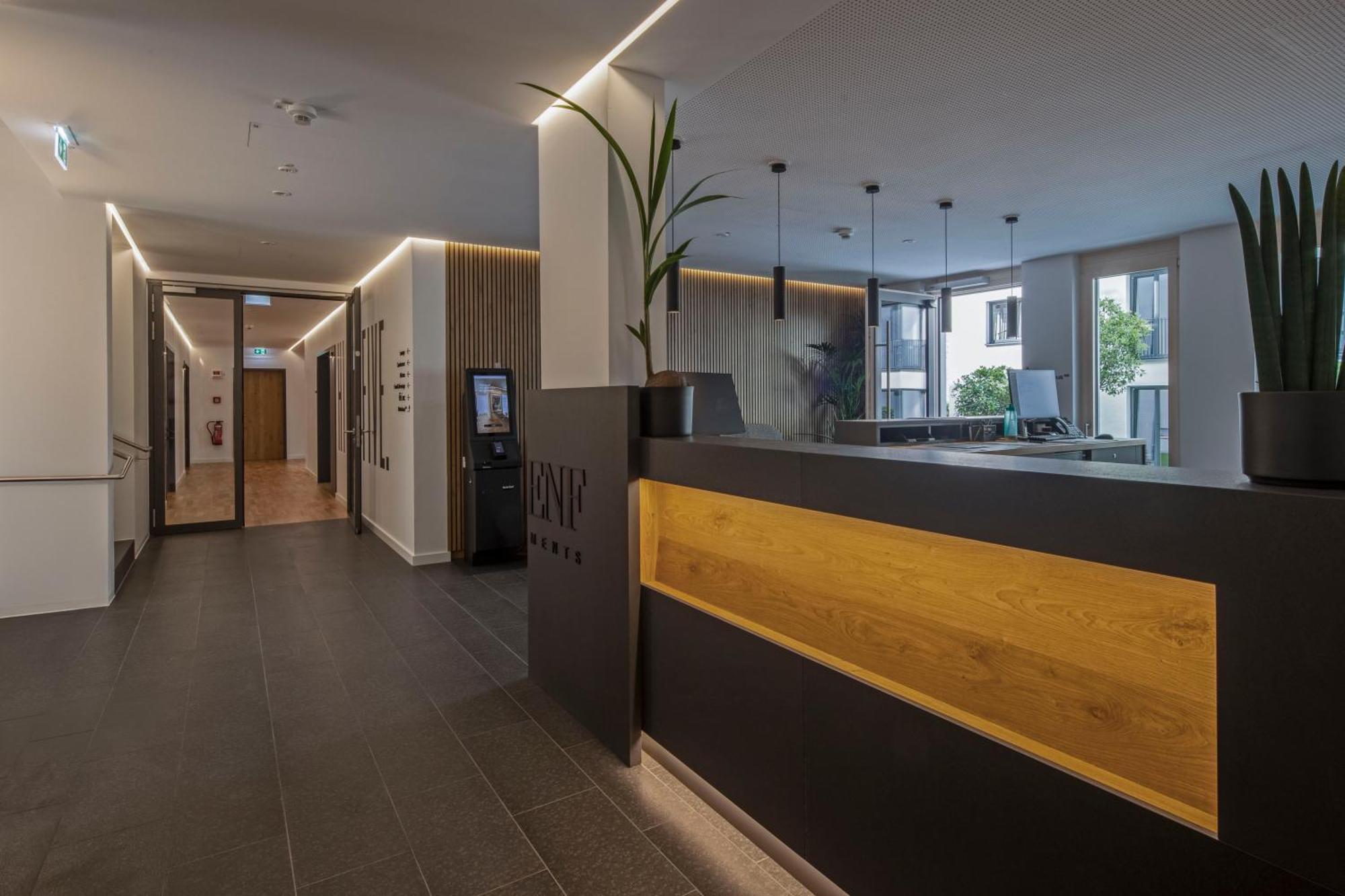 B5 Apartments Karlsruhe Bagian luar foto